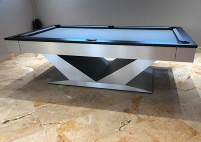 V-table