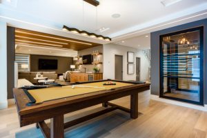 What Comes with a Billiard Table Set